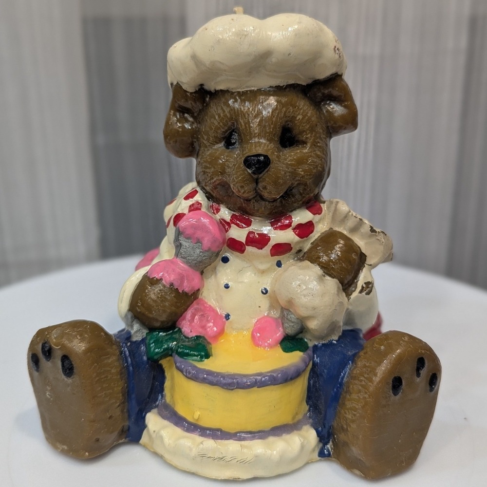 Boston Warehouse Vintage Hand Painted Paraffin Chef Bear Novelty Candle Baking